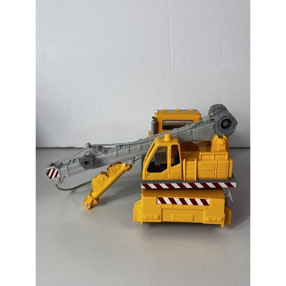 DRIVEN by Battat – 7" Micro Crane Yellow Truck Toy Kids - Picture 7 of 8